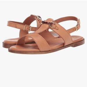 Bella Vita Flat Leather Sandals